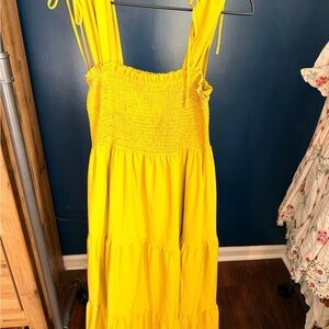 Entro Bright Yellow Midi Dress